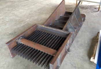 Grizzly Feeder Vibratory Deck